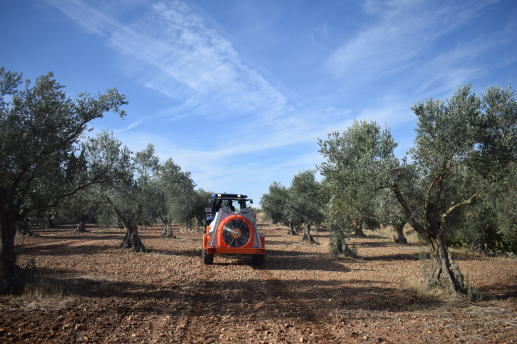 Atomizadores para todo tipo de plantación de olivos